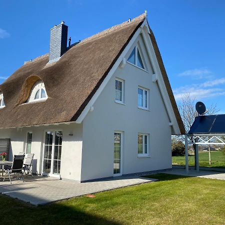 Reetdachhaus Salzhaff Villa Pepelow Exterior photo
